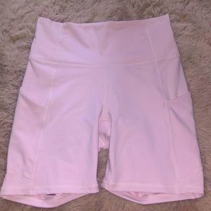 pink fabletics biker shorts!